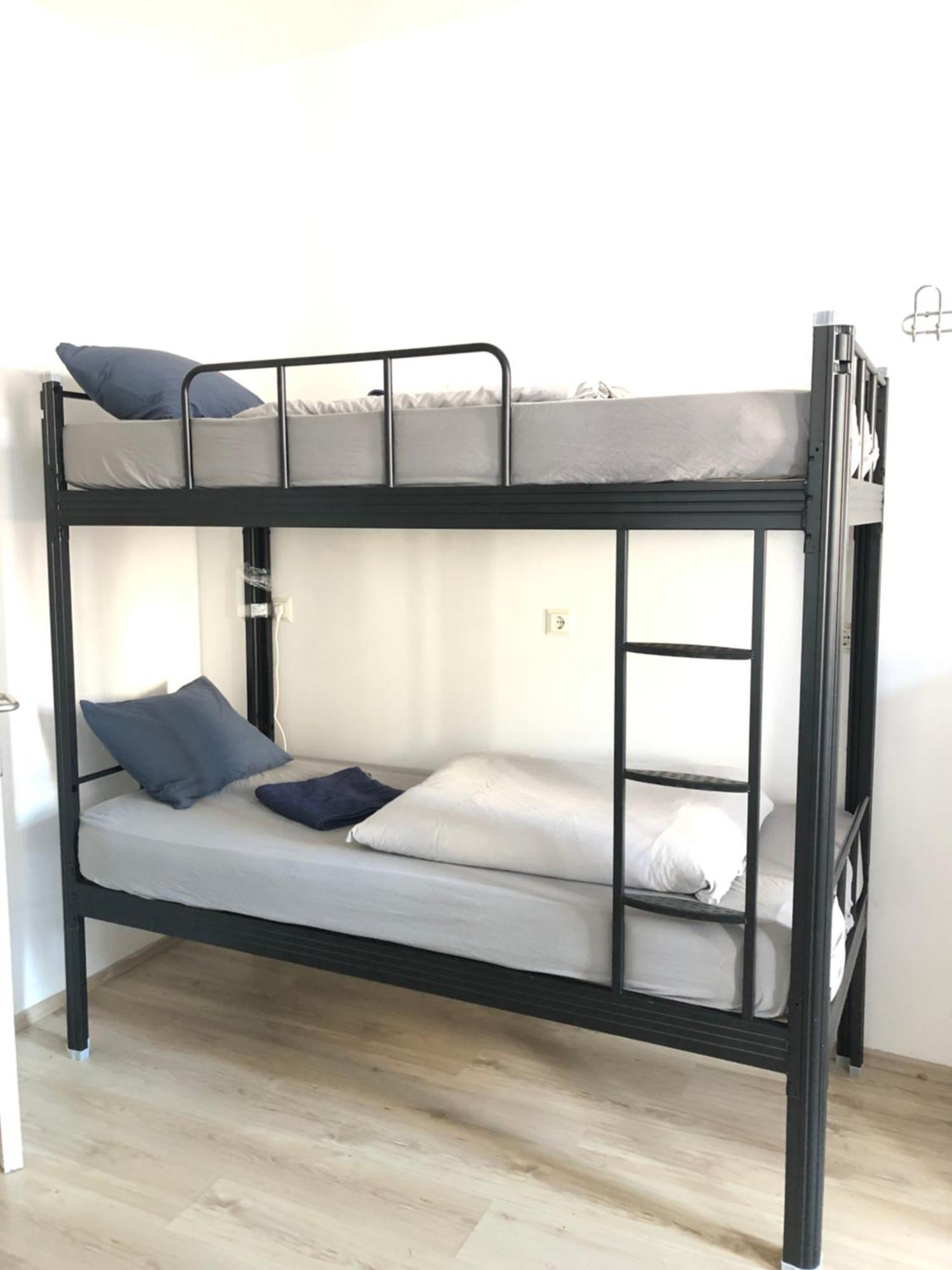 Bishnu Hostel Zagrzeb Zewnętrze zdjęcie