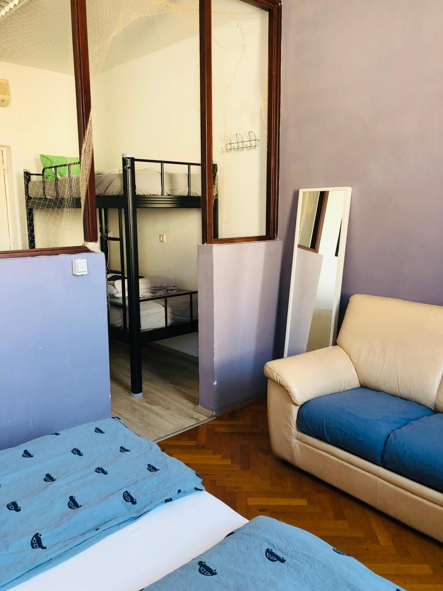 Bishnu Hostel Zagrzeb Zewnętrze zdjęcie